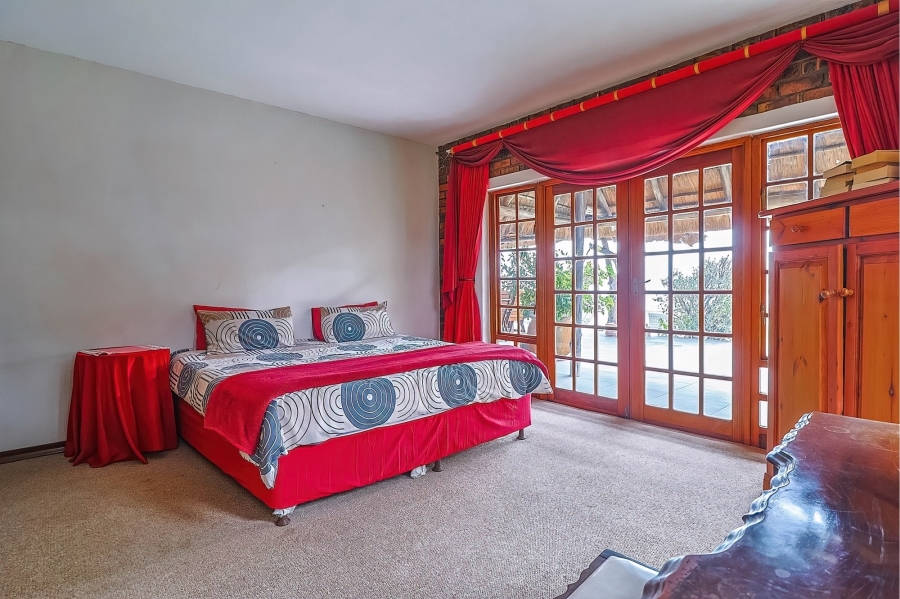 8 Bedroom Property for Sale in Oranjeville Free State